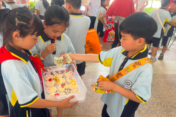 【鼎城区站】红云学校：首场爱心义卖火热开市！