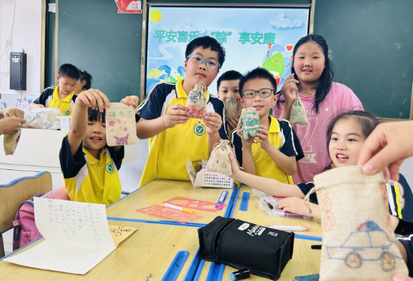 【资阳站】资阳区三益小学：“粽”享童趣 浓情端午