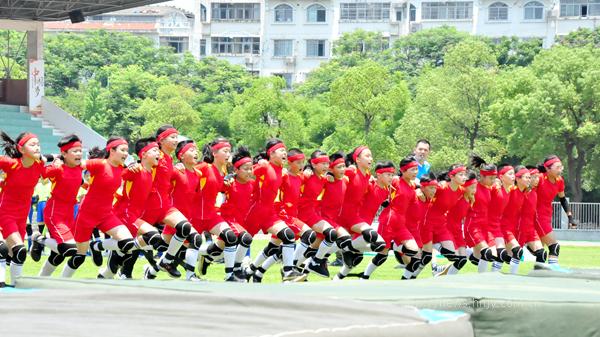 6.2019年6月14日，中央电视台少儿频道《极速少年》节目组来到武陵区进行选拔，8支武陵区小学队伍都表现很强的拼搏精神和团队意识。胜出的工农小学、丹洲乡中心小学联合组成1支代表队，于11月底赴福建省参加全国总决赛，并一举夺魁_副本.jpg